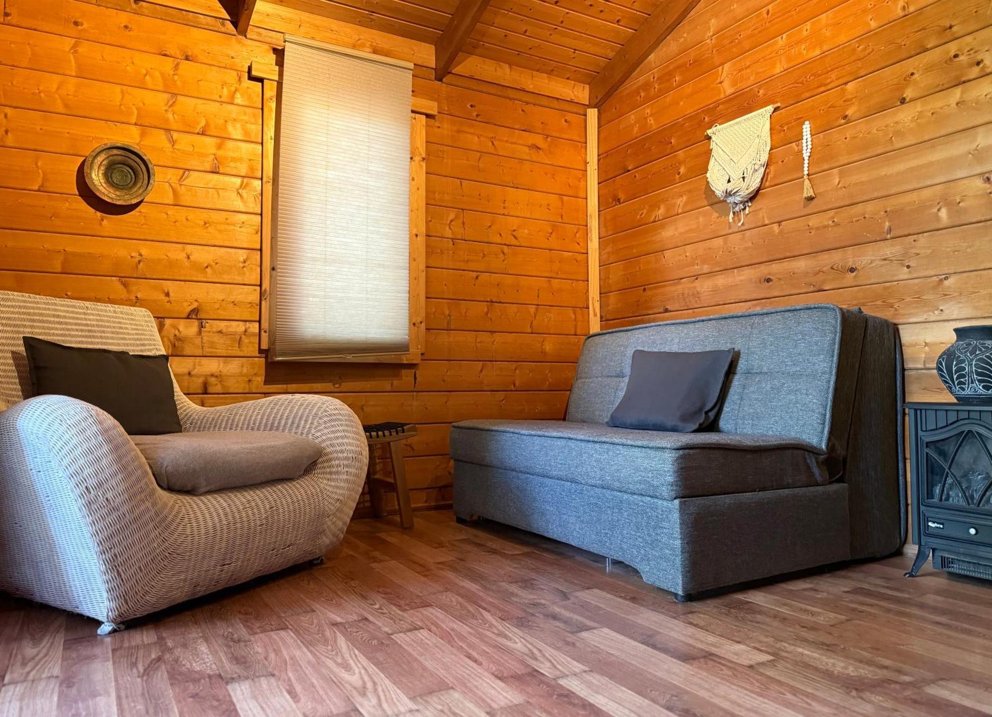 Wooden Edge Of The Village マアレ・ガムラ 部屋 写真